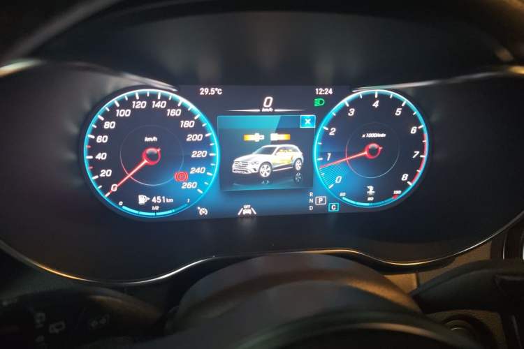 Used Mercedes-Benz GLC 2021 GLC 300 L 4MATIC Dynamic Model Instrument Cluster