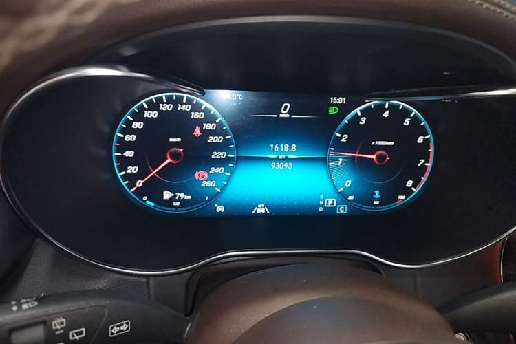 Used Mercedes-Benz GLC 2021 GLC 300 L 4MATIC Dynamic Model Instrument Cluster
