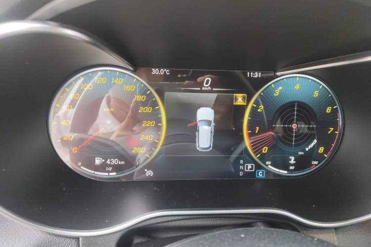 Used Mercedes-Benz GLC 2021 GLC 260 L 4MATIC Luxury Model Instrument Cluster