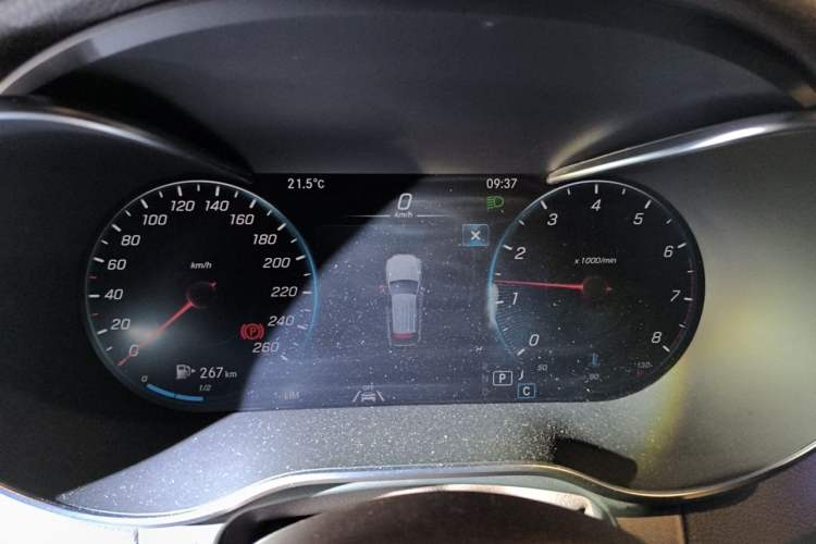 Used Mercedes-Benz GLC 2021 GLC 300 L 4MATIC Dynamic Model Instrument Cluster
