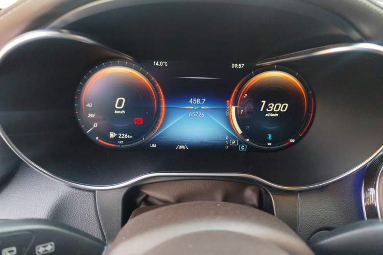 Used Mercedes-Benz GLC 2021 GLC 300 L 4MATIC Dynamic Model Instrument Cluster