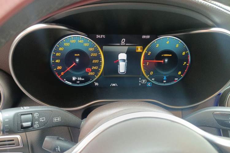 Used Mercedes-Benz GLC 2021 GLC 300 L 4MATIC Dynamic Model Instrument Cluster