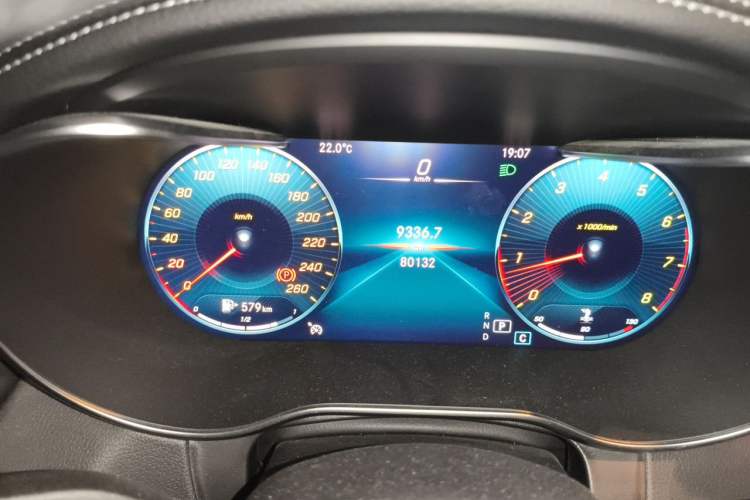 Used Mercedes-Benz GLC 2021 GLC 260 L 4MATIC Luxury Model Instrument Cluster