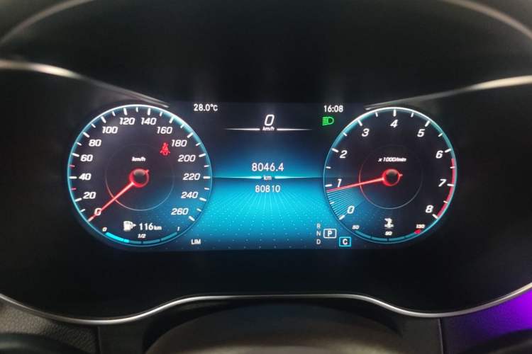 Used Mercedes-Benz GLC 2021 GLC 260 L 4MATIC Luxury Model Instrument Cluster