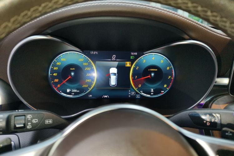 Used Mercedes-Benz GLC 2021 GLC 300 L 4MATIC Dynamic Model Instrument Cluster