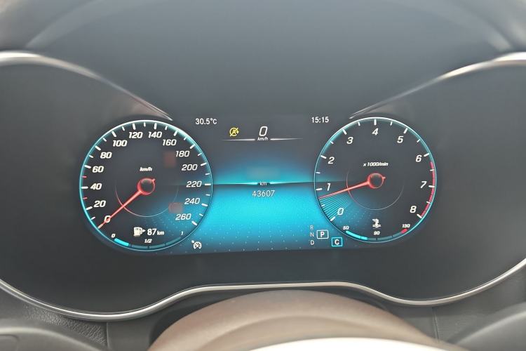 Used Mercedes-Benz GLC 2021 GLC 260 L 4MATIC Luxury Model Instrument Cluster