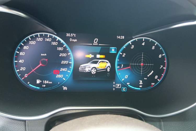 Used Mercedes-Benz GLC 2021 GLC 260 L 4MATIC Luxury Model Instrument Cluster