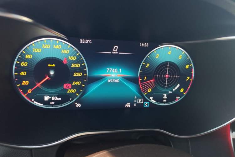 Used Mercedes-Benz GLC 2021 GLC 260 L 4MATIC Luxury Model Instrument Cluster