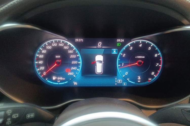 Used Mercedes-Benz GLC 2021 GLC 260 L 4MATIC Dynamic Edition Instrument Cluster