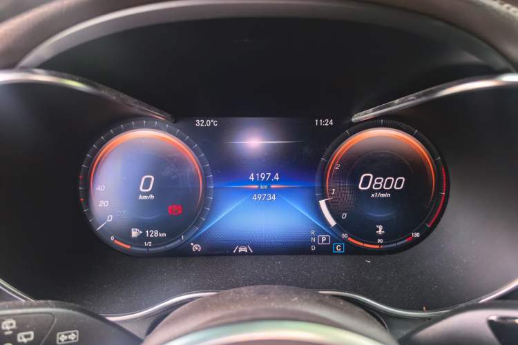 Used Mercedes-Benz GLC 2021 GLC 300 L 4MATIC Dynamic Model Instrument Cluster