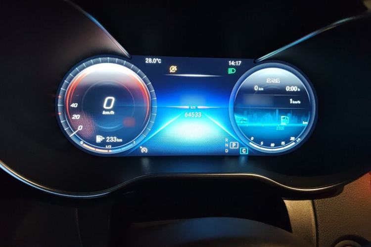 Used Mercedes-Benz GLC 2021 GLC 260 L 4MATIC Luxury Model Instrument Cluster