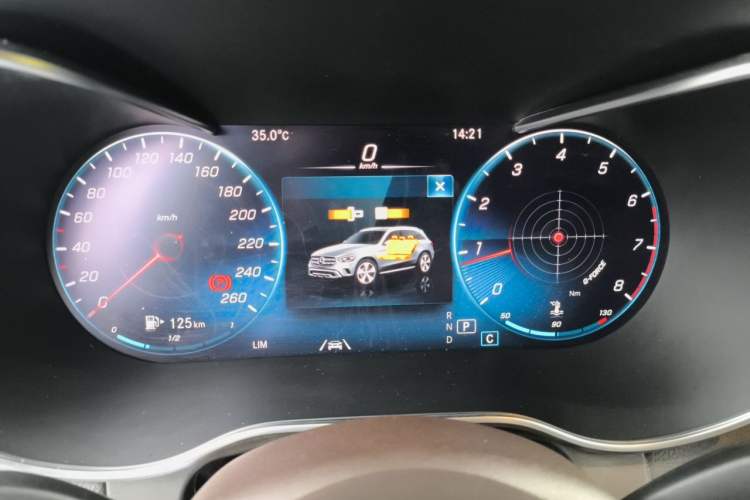 Used Mercedes-Benz GLC 2021 GLC 300 L 4MATIC Dynamic Model Instrument Cluster
