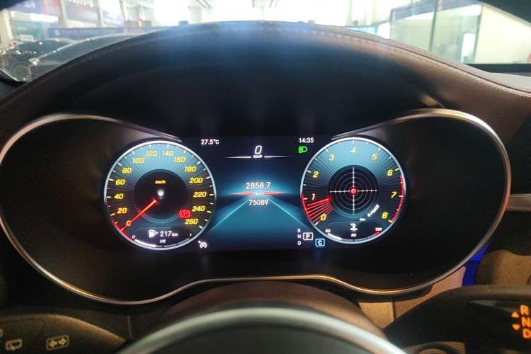 Used Mercedes-Benz GLC 2021 GLC 260 L 4MATIC Dynamic Edition Instrument Cluster