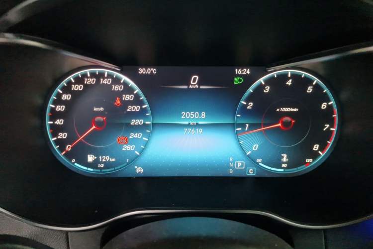 Used Mercedes-Benz GLC 2021 GLC 260 L 4MATIC Luxury Model Instrument Cluster