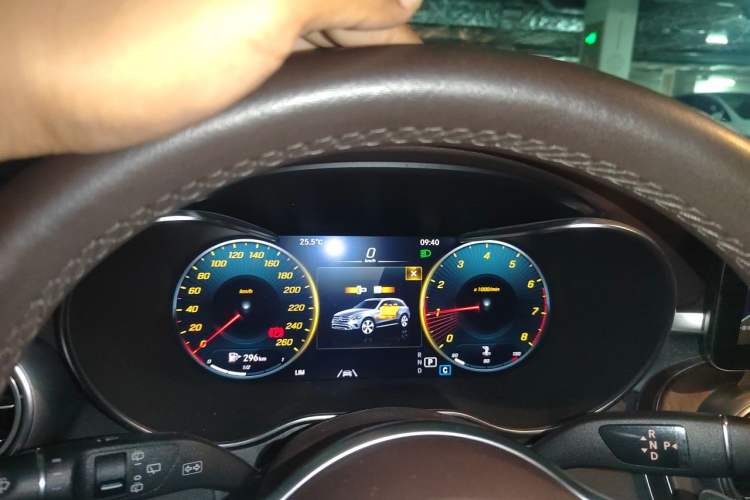 Used Mercedes-Benz GLC 2021 GLC 300 L 4MATIC Dynamic Model Instrument Cluster