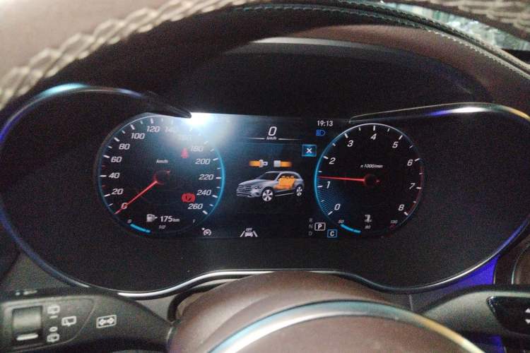 Used Mercedes-Benz GLC 2021 GLC 300 L 4MATIC Dynamic Model Instrument Cluster