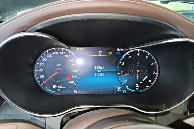Used Mercedes-Benz GLC 2021 GLC 260 L 4MATIC Luxury Model Instrument Cluster