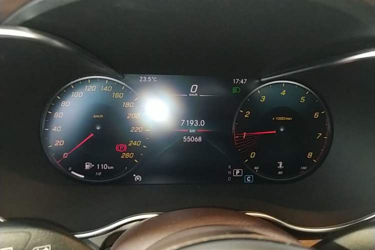 Used Mercedes-Benz GLC 2021 GLC 260 L 4MATIC Luxury Model Instrument Cluster