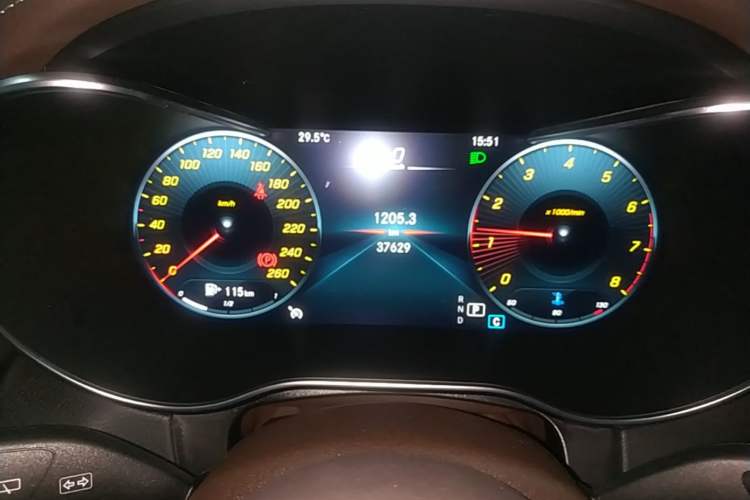 Used Mercedes-Benz GLC 2021 GLC 260 L 4MATIC Dynamic Edition Instrument Cluster
