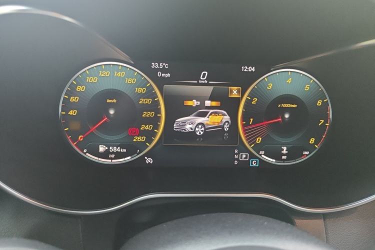 Used Mercedes-Benz GLC 2021 GLC 260 L 4MATIC Luxury Model Instrument Cluster