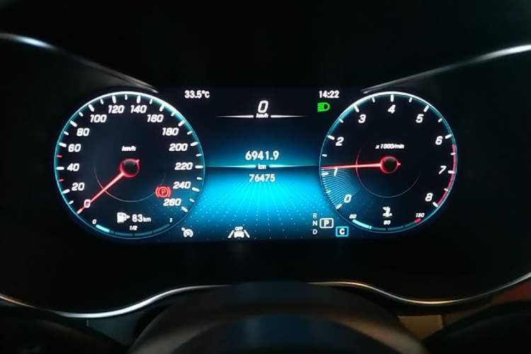 Used Mercedes-Benz GLC 2021 GLC 300 L 4MATIC Dynamic Model Instrument Cluster