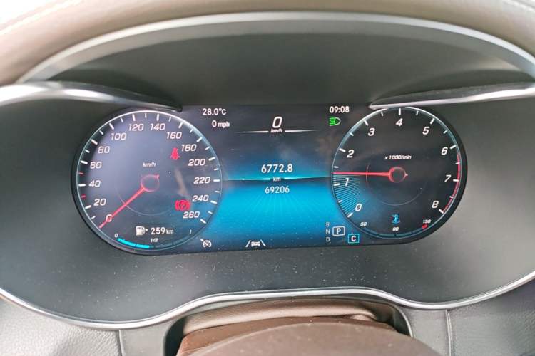 Used Mercedes-Benz GLC 2021 GLC 300 L 4MATIC Dynamic Model Instrument Cluster