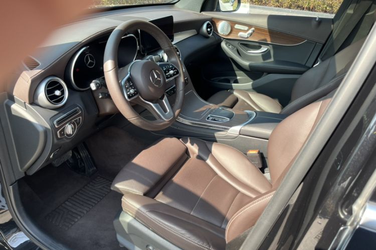 Used Mercedes-Benz GLC 2021 GLC 300 L 4MATIC Dynamic Model Interior 1