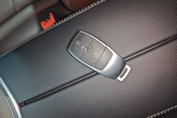 Used Mercedes-Benz GLC 2021 GLC 300 L 4MATIC Dynamic Model Interior 1