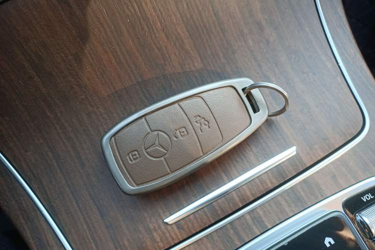 Used Mercedes-Benz GLC 2021 GLC 300 L 4MATIC Dynamic Model Interior 1