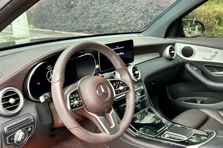 Used Mercedes-Benz GLC 2021 GLC 260 L 4MATIC Dynamic Edition Interior 1