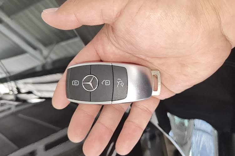 Used Mercedes-Benz GLC 2021 GLC 260 L 4MATIC Luxury Model Interior 1
