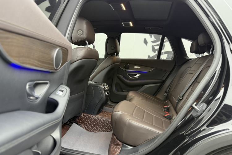 Used Mercedes-Benz GLC 2021 GLC 260 L 4MATIC Luxury Model Interior 2