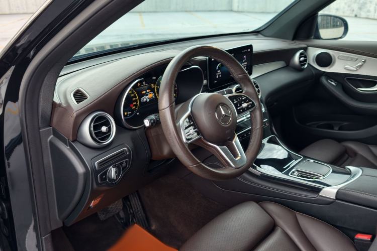 Used Mercedes-Benz GLC 2021 GLC 260 L 4MATIC Dynamic Edition Interior 2