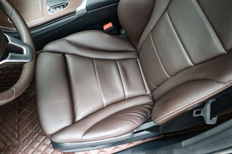 Used Mercedes-Benz GLC 2021 GLC 300 L 4MATIC Dynamic Model Interior 2