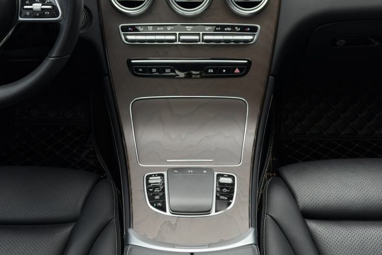 Used Mercedes-Benz GLC 2021 GLC 260 L 4MATIC Luxury Model Interior 2