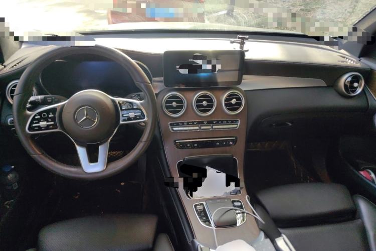 Used Mercedes-Benz GLC 2021 GLC 300 L 4MATIC Dynamic Model Interior 2