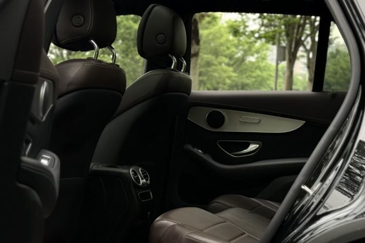 Used Mercedes-Benz GLC 2021 GLC 260 L 4MATIC Dynamic Edition Interior 3