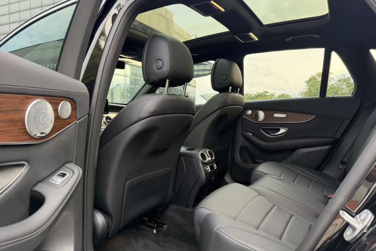 Used Mercedes-Benz GLC 2021 GLC 300 L 4MATIC Dynamic Model Interior 3