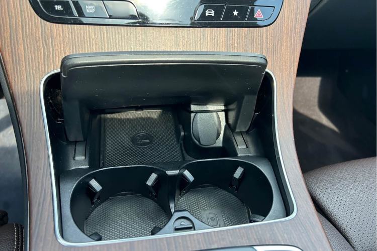 Used Mercedes-Benz GLC 2021 GLC 300 L 4MATIC Dynamic Model Interior 4