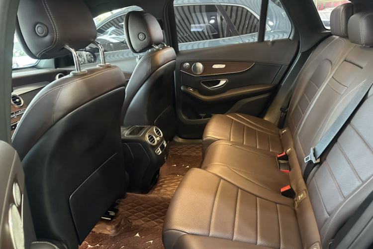Used Mercedes-Benz GLC 2021 GLC 300 L 4MATIC Dynamic Model Interior 5