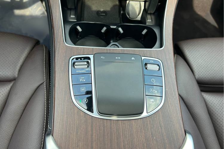 Used Mercedes-Benz GLC 2021 GLC 300 L 4MATIC Dynamic Model Interior 5