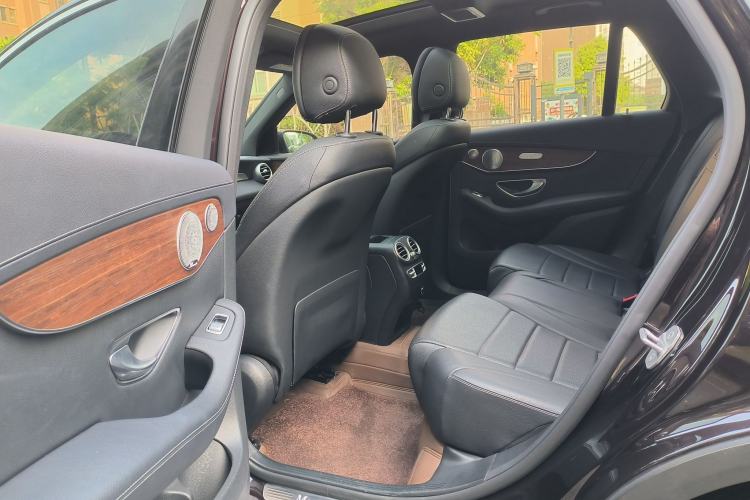 Used Mercedes-Benz GLC 2021 GLC 300 L 4MATIC Dynamic Model Interior 5