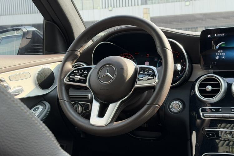 Used Mercedes-Benz GLC 2021 GLC 260 L 4MATIC Dynamic Edition Interior 5