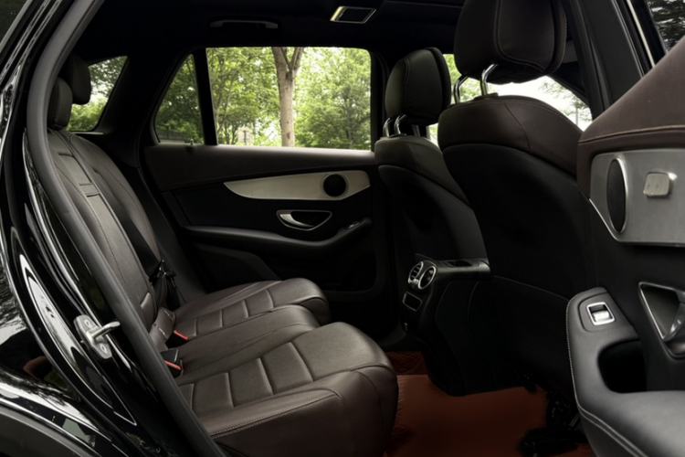 Used Mercedes-Benz GLC 2021 GLC 260 L 4MATIC Dynamic Edition Interior 7