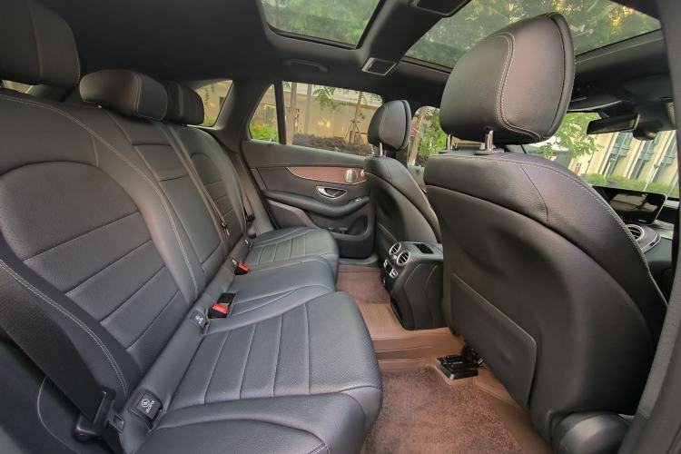 Used Mercedes-Benz GLC 2021 GLC 300 L 4MATIC Dynamic Model Interior 7