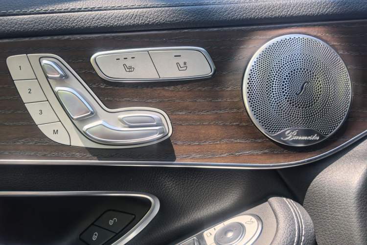 Used Mercedes-Benz GLC 2021 GLC 260 L 4MATIC Luxury Model Interior 7