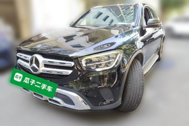 Ojetý Mercedes-Benz GLC 2021 GLC 260 L 4MATIC Dynamic Edition