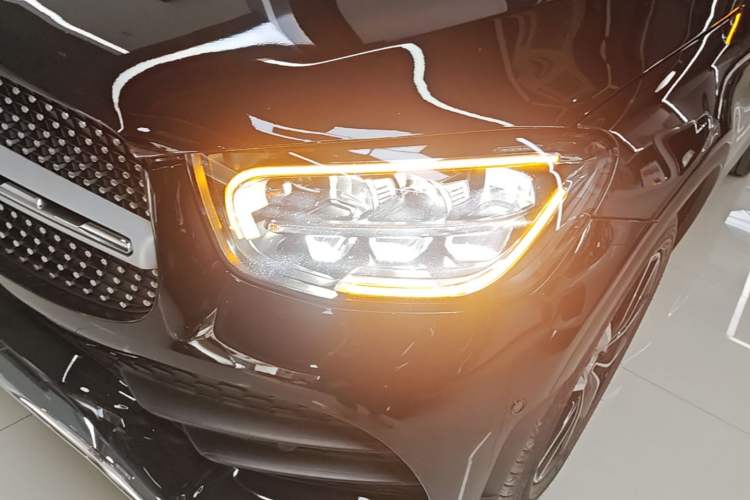 Used Mercedes-Benz GLC 2021 GLC 260 L 4MATIC Luxury Model Left Front Headlight