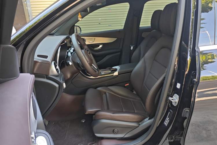 Used Mercedes-Benz GLC 2021 GLC 260 L 4MATIC Dynamic Edition Left Front Seat
