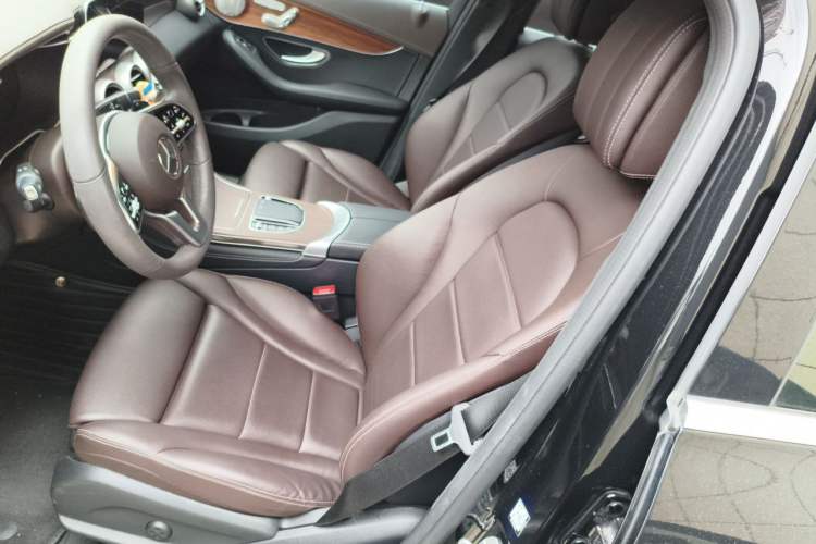 Used Mercedes-Benz GLC 2021 GLC 300 L 4MATIC Dynamic Model Left Front Seat